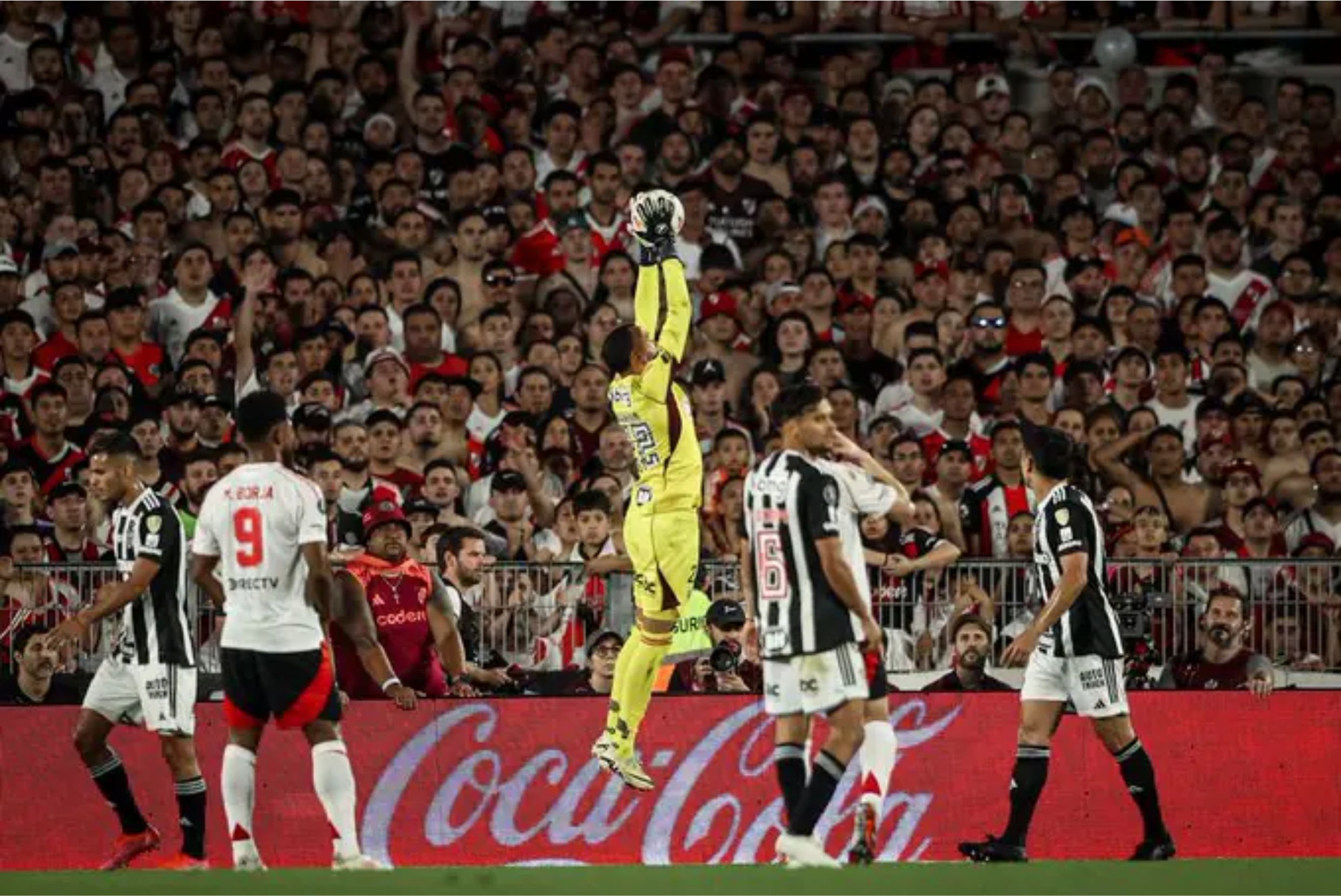 HISTÓRICO! GALO ESTÁ NA FINAL DA  COPA LIBERTADORES ELIMINANDO O RIVER PLATE