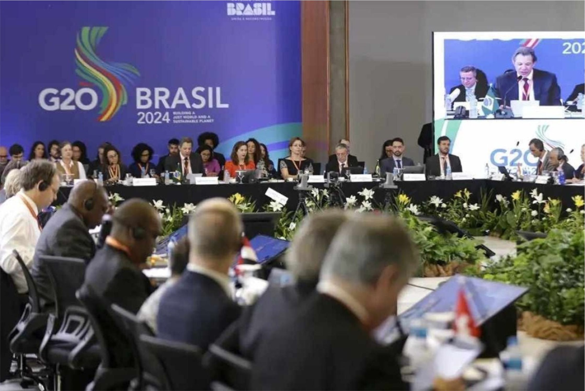 LÍDERES MUNDIAL APROVAM A DECLARAÇÃO FINAL DO G20 NO RIO DE JANEIRO